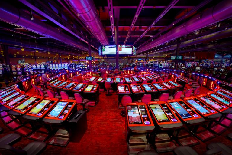 3 concentric rings of live dealer gaming terminals 